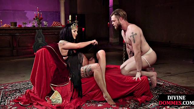 Incel pussyeating mean domina