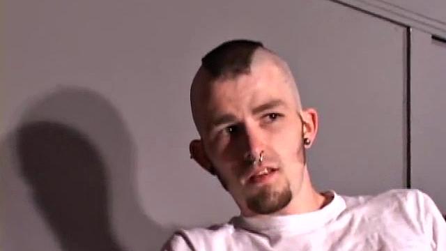 Amateur Nick Stevens Off