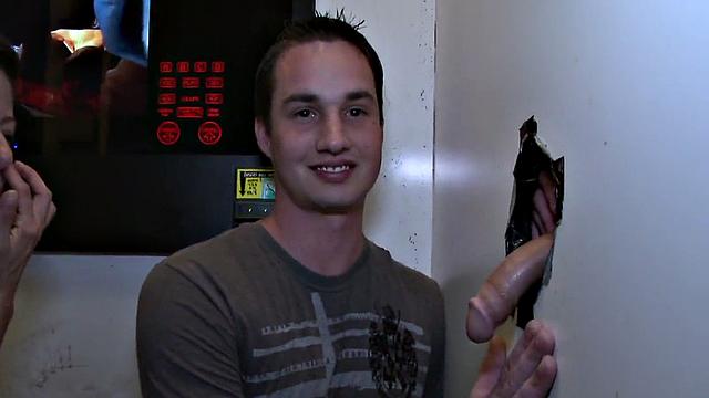 Naive straight stud gets gloryhole sucked by dude