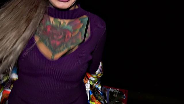 Tattooed horny minx late-night fuck