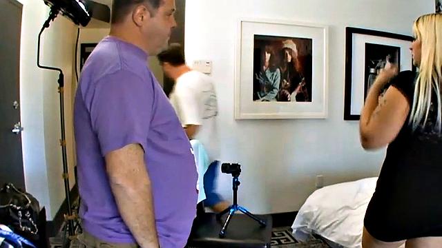 BBW amateur lady fucked in 3some after 69 blowjob