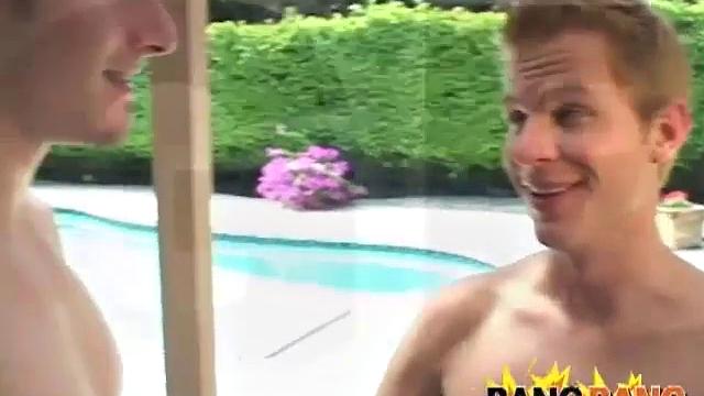 Mike Roberts Fucks Caleb