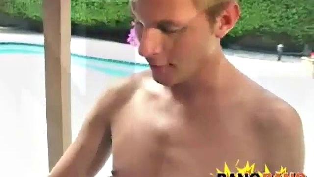 Mike Roberts Fucks Caleb