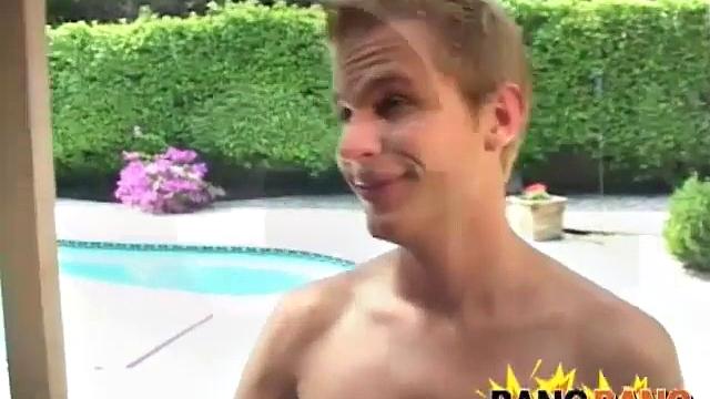 Mike Roberts Fucks Caleb