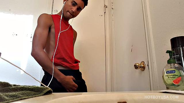 Twink Lucas Bathroom Off