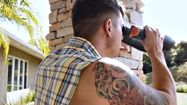 Tattooed stud barebacks bottom until spraying jizz