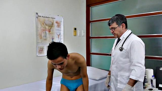 Slim Asian toyed and breeded by doctor until climax