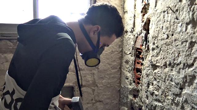 горячий латино-ремонтник лукас сосёт за деньги