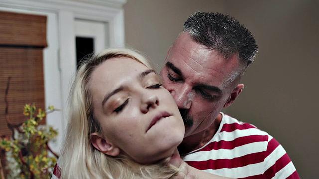 Kenna James - Third Wheel