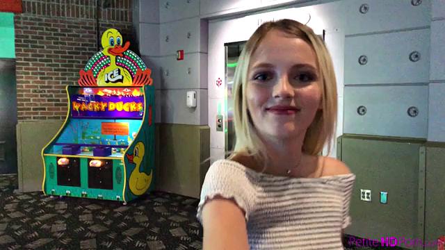 Dating My Step Sister - S20:E3