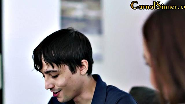 Big-titted MILF in stockings fingered before doggystyle