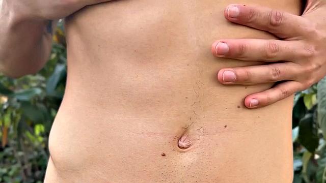 Nympho loves masturbating wildly while moaning