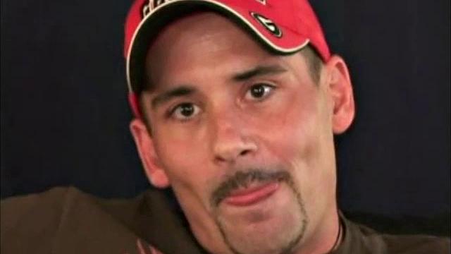 This guy is a musician at heart, but due to the bad economy he makes a living in construction. Rob is 38 years old, 5' 8" and 160 pounds of straight man. He says he likes to watch penetration in porn..."It's my thing".