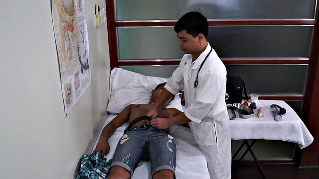 Unsaddled asian twink facefucks doctor pounding