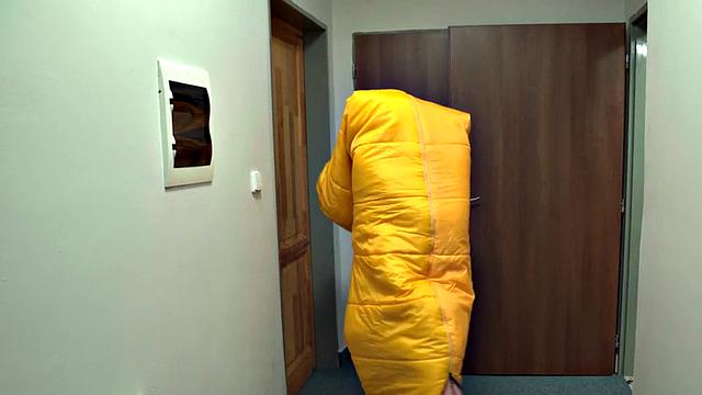 Big hotel sluts pussybanged in 3way