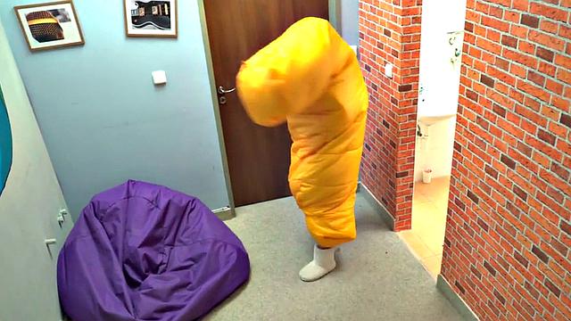 Big hotel sluts pussybanged in 3way