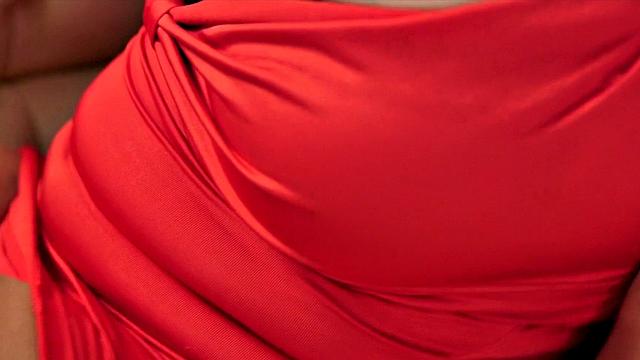 Валентина Монро зашла, сняла лифчик и испарилась, как будто ничего не было