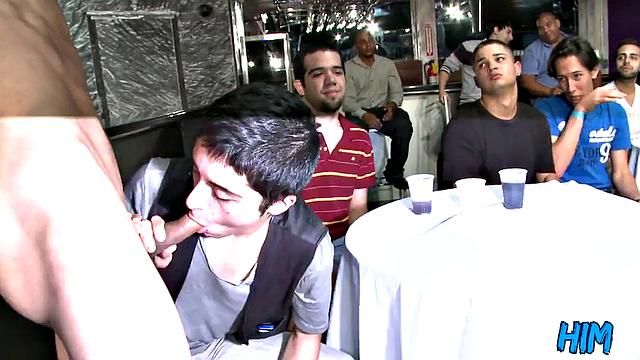 Pervy guests sucking strippers