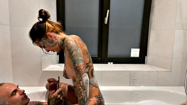 Lucy ZZZ Bathtub Fucking Camera Shot