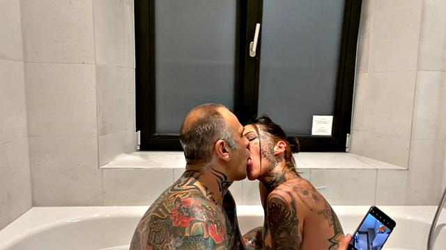 Lucy ZZZ Bathtub Fucking Camera Shot