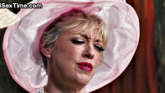 Bisexual lady with big boobs sucks and facesits in 3some