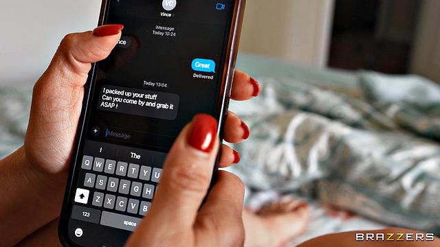 Смотри, как Алексис Фокс дразнит бывшего и жестко его трахается напоследок!