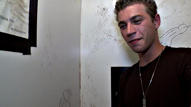 Fooled str8 gets gloryhole BJ in secret room till cum