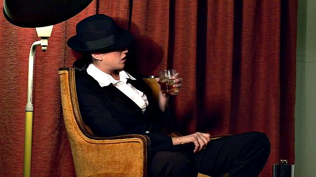 Kitty and Natalie Get Hot and Steamy at the Motel