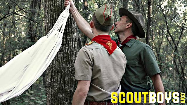 SCOUT COLTON Chapter 4 - Knots