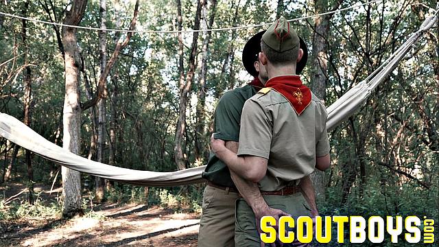 SCOUT COLTON Chapter 4 - Knots