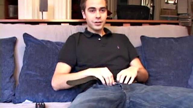 Straight Guy Vincenzo Jacking Off