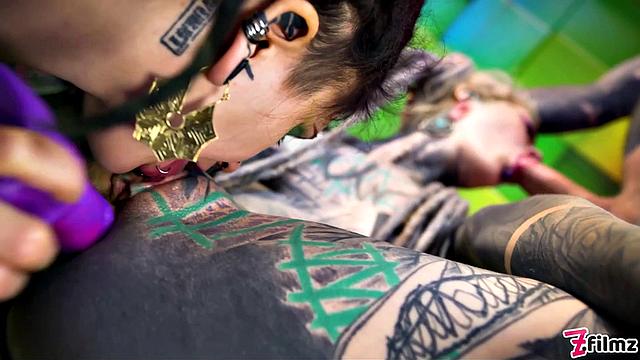 Alternative Teen Threesome With Anal Gapes And Facial