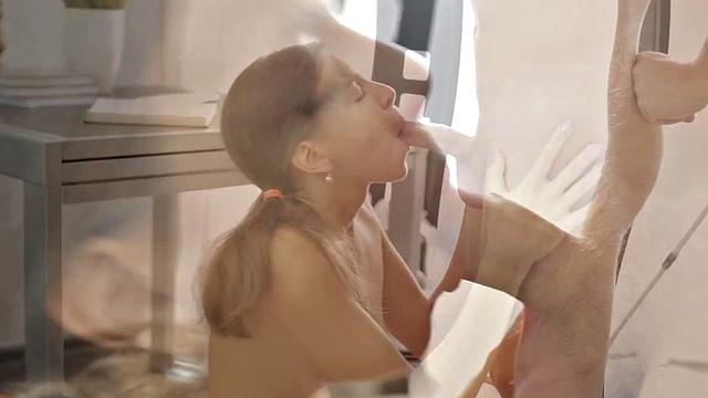 Carre in doggy-style afternoon