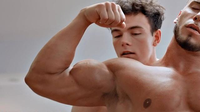 Muscled jock fucked by BF after short massage