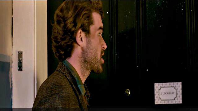 Karen Gillan nude ass