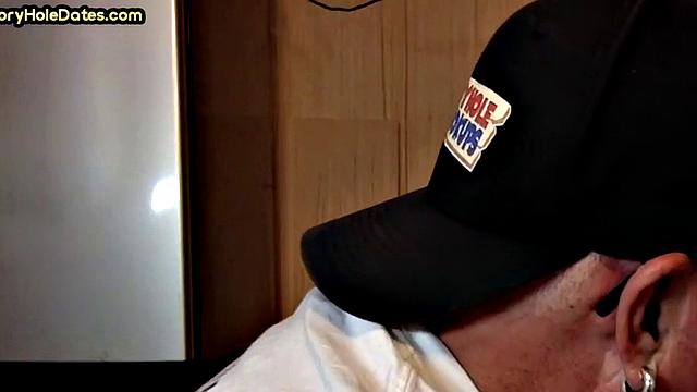 Mature gaydaddy sucks cock in gloryhole closeup