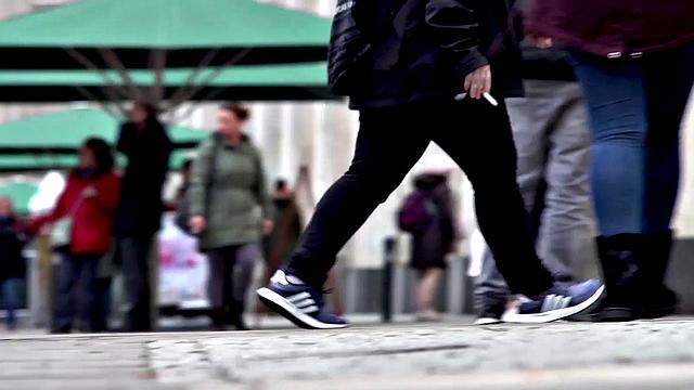 зрелая sophie заходит на домашний анальный движ