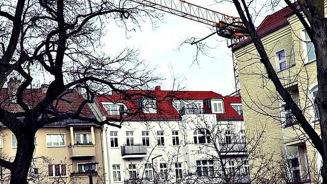 Hot Date with Horny Mom