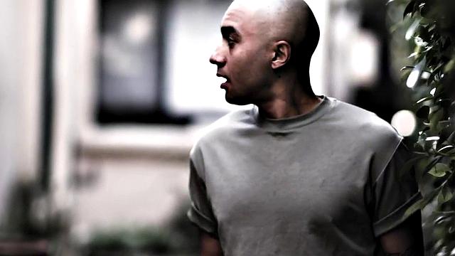 21yo nympho fucked in missionary in hairy pussy