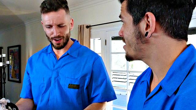 Mini Muslim Makes Deal