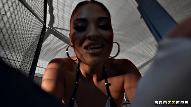 Gizelle Goes Wild