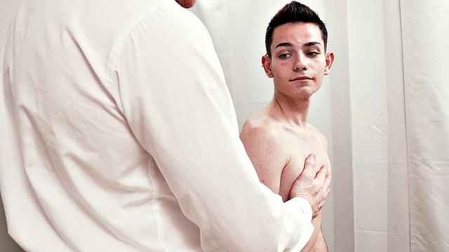 Skinny twink barebacked in infirmary by doctor