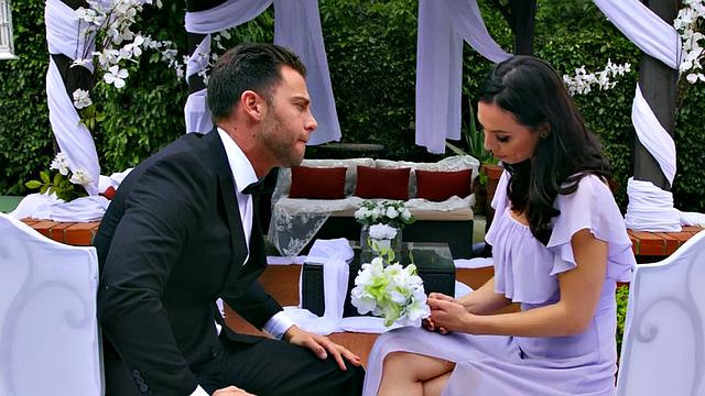 Outdoor babe fucked by colleague after wedding ceremony