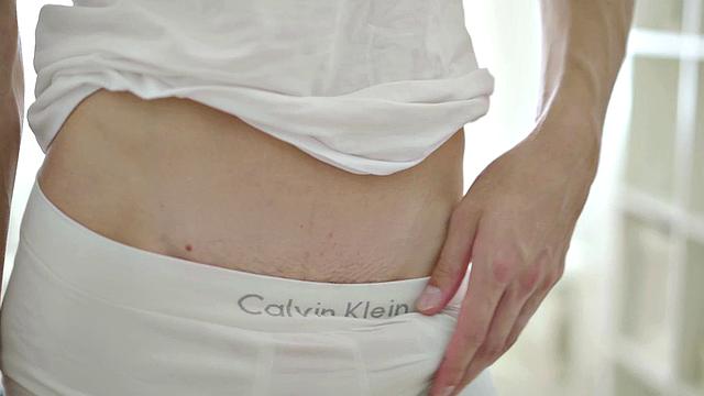 Skinny stud wanking off solo after spreading asshole