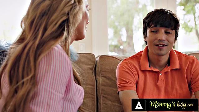 Зрелая Pristine Edge страстно трахается с молодым любовником Ricky Spanish, глубокий минет и дикий секс на кровати.