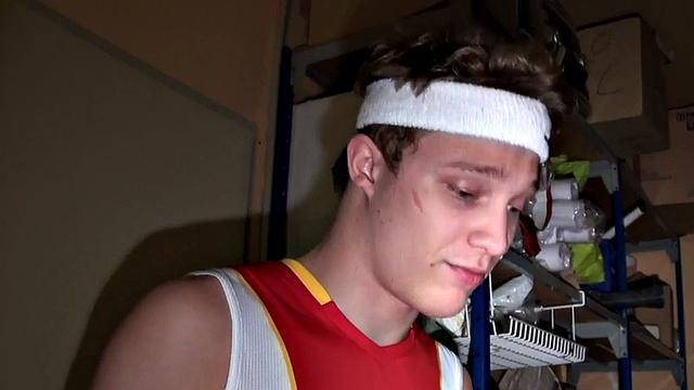 Amateur gay boxer with gloves fucks after cocksucking