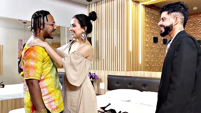 Wife Teh Angel Lets Black Bull Go Ass-to-Pussy