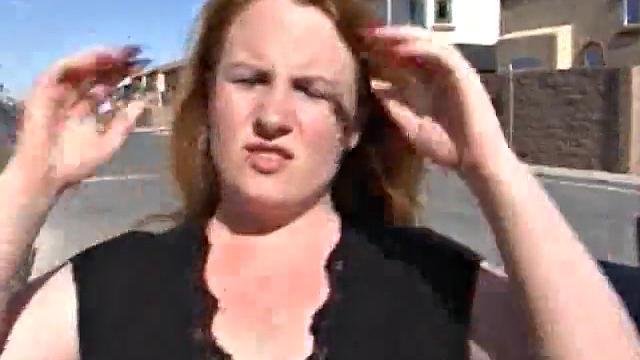 Pretty Nichole Gives an Oral