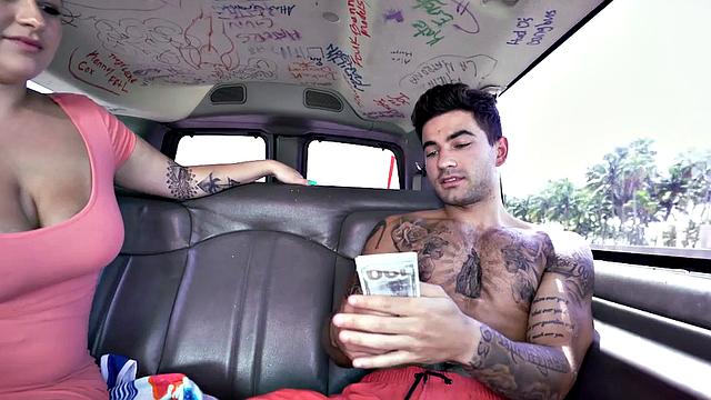 Str8 tattooed stud fucks muscled hunk in pickup for facial