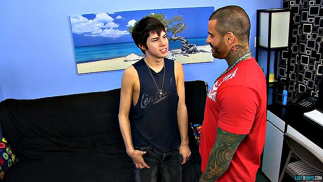 Destroyed By Strong Muscle Dick - Alexsander Freitas & Kyler Moss
